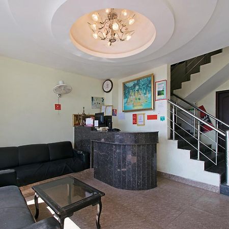 קטרה Oyo Hotel Triund Regency מראה חיצוני תמונה