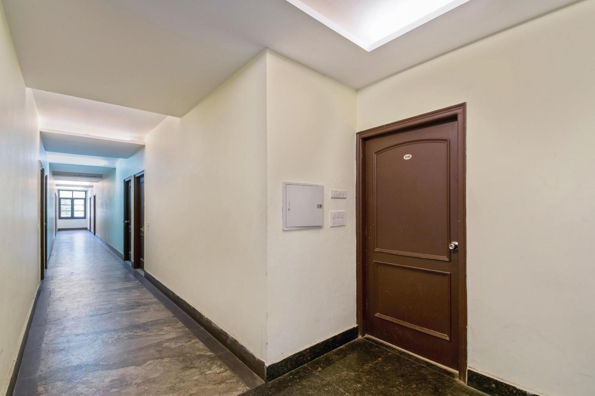 קטרה Oyo Hotel Triund Regency מראה חיצוני תמונה